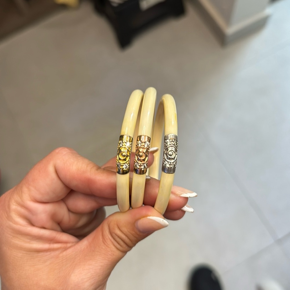 Budhagirl three kings all weather bangles in white / ivory